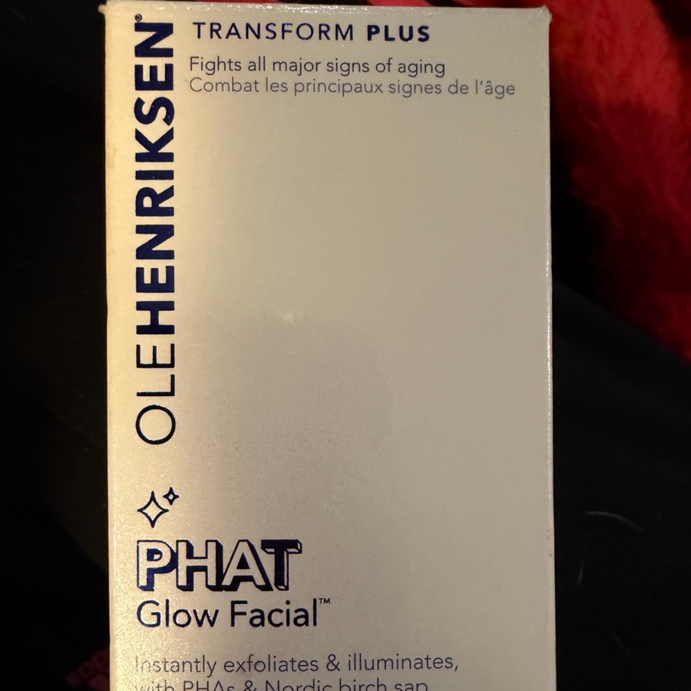 Ole Henriksen PHAT Glow Facial Cleanser - White and Navy